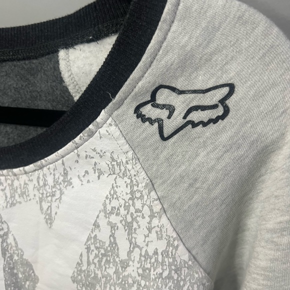 Fox Crewneck Sweater - Picture 4 of 5